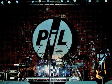 PiL