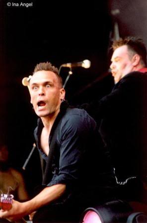 JOHN ROBB