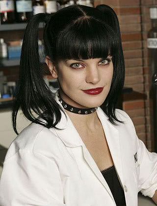 Pauley Perrette Wishes Nancy Jackson
                                                             A Happy Birthday